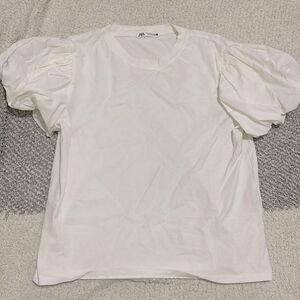 Zara- S